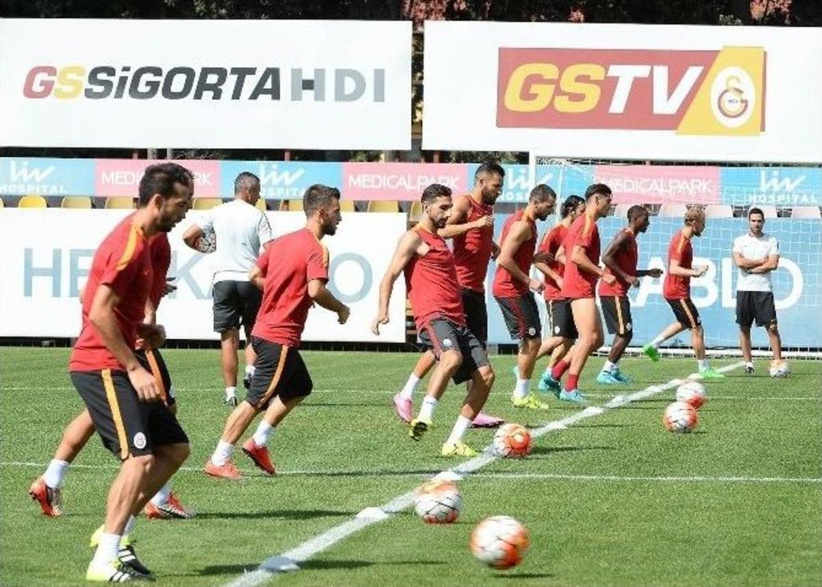 Galatasaray, Trabzonspor Ma&ccedil;ı Hazırlıklarını S&uuml;rd&uuml;rd&uuml;