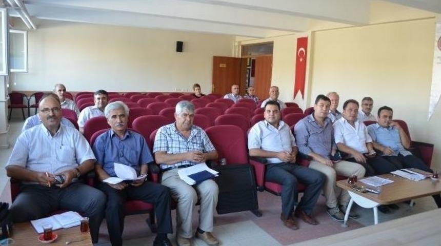 Kula&rsquo;da Okul M&uuml;d&uuml;rleri Toplantısı