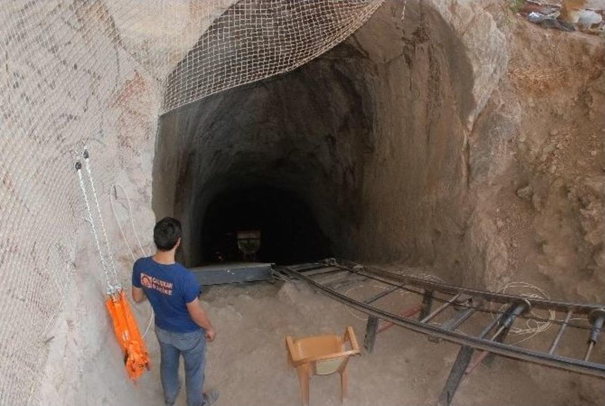 Tokat Kalesi&rsquo;ndeki Gizli Ge&ccedil;idin 45 Metresi A&ccedil;ıldı