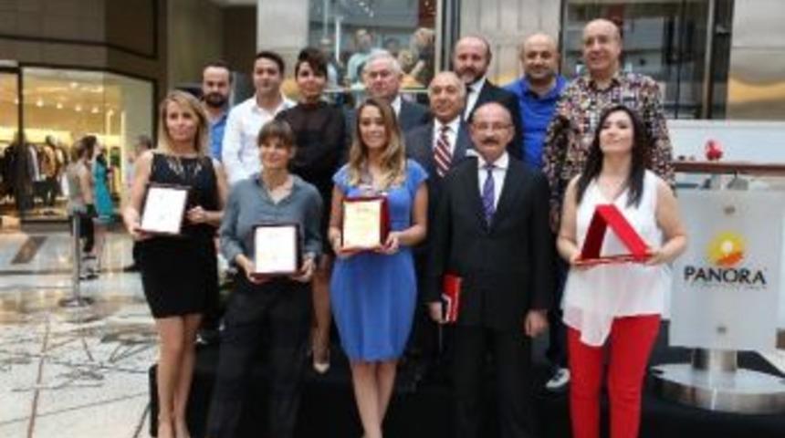 Ankara Alışveriş Festivali&rsquo;nin &ldquo;en Şık Vitrin&rdquo;i Se&ccedil;ildi