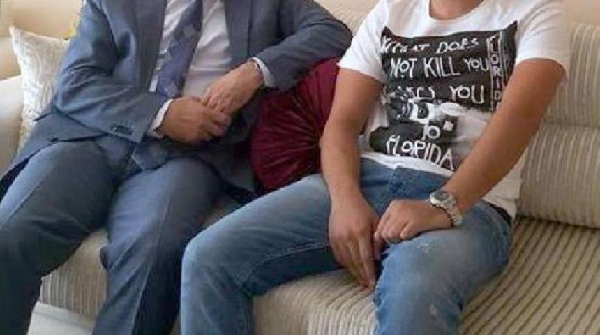 Ak Partili Tekden, Ka&ccedil;ırılan G&uuml;mr&uuml;k&ccedil;&uuml;y&uuml; Ziyaret Etti