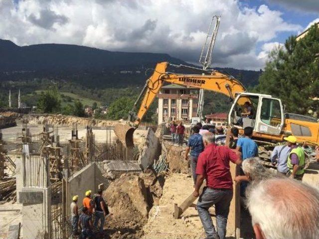 Ordu'da Hastane Inşaatında Göçük : 1 Işçi Öldü