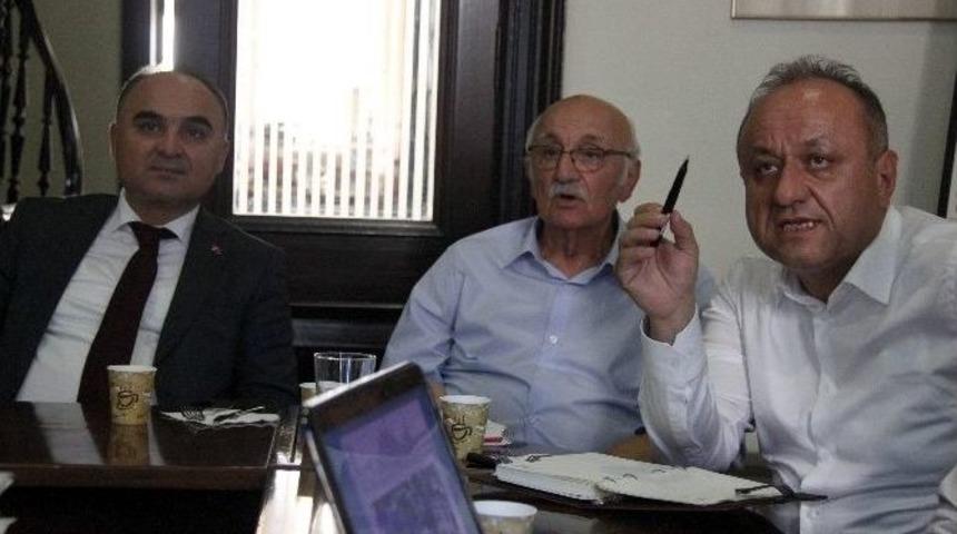 Kastamonulu Heyet, &Ccedil;ek&uuml;l&rsquo;&uuml;n Toplantısına Katıldı