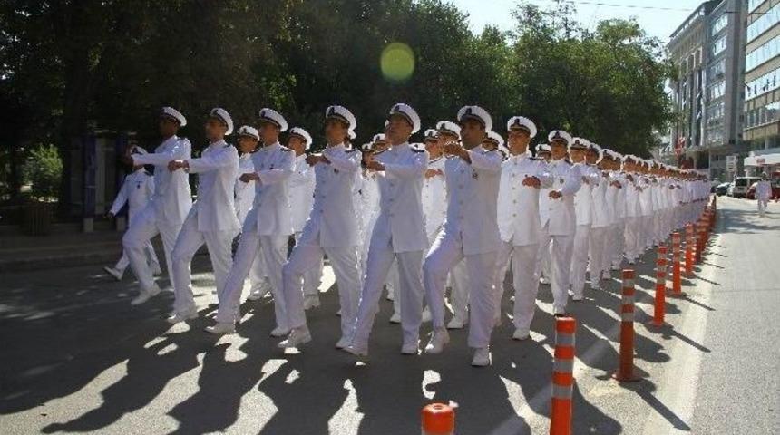 Deniz Harp Okulu &Ouml;ğrencileri Samsun&rsquo;da