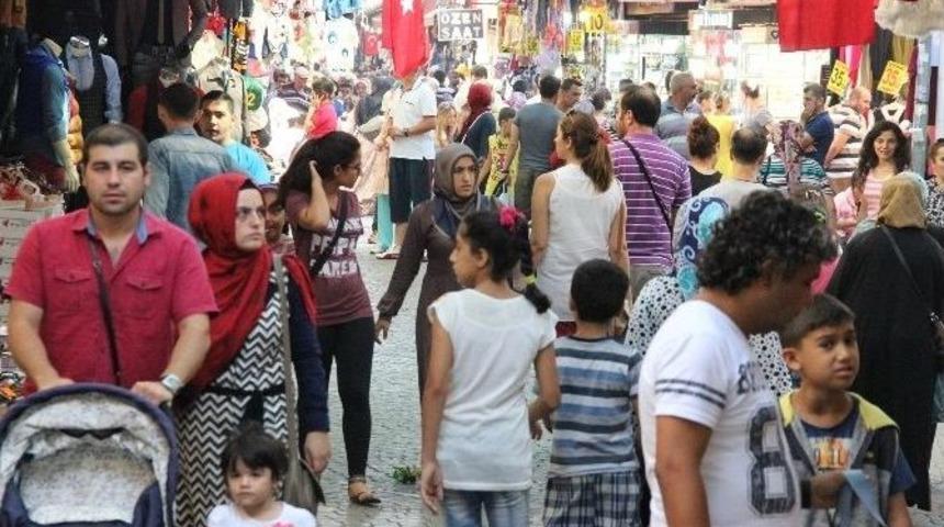 (&ouml;zel) Bayram Alışverişi Erken Başladı