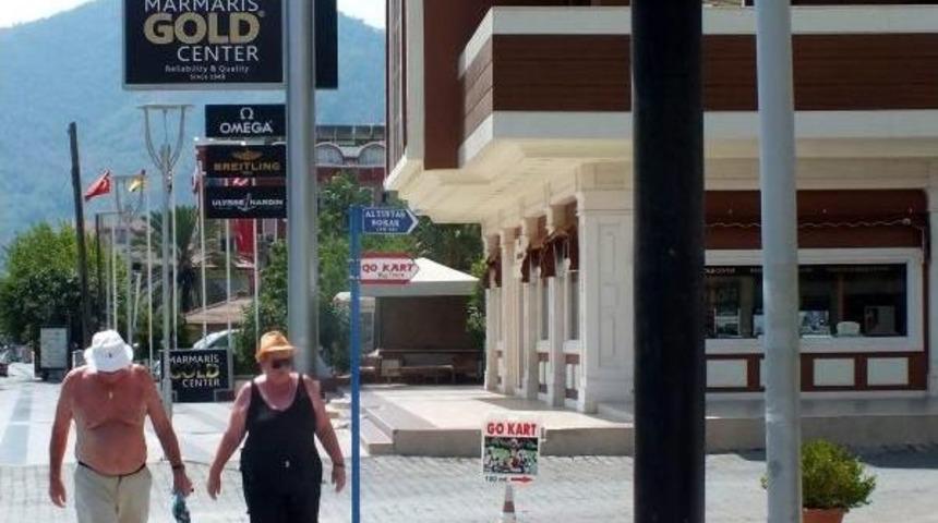 Sonbahar'da Marmaris Plajları Cıvıl Cıvıl