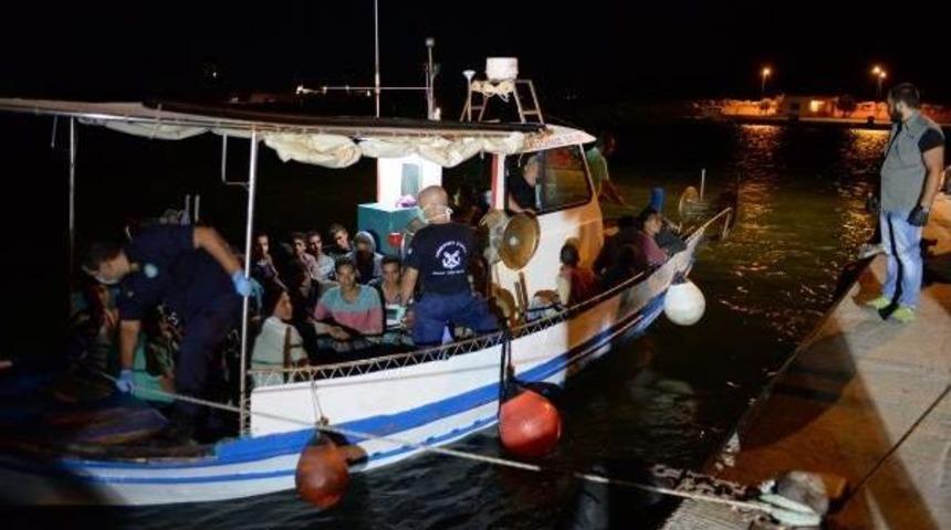 Ege Denizi'nde 180 Ka&ccedil;ak Kurtarıldı