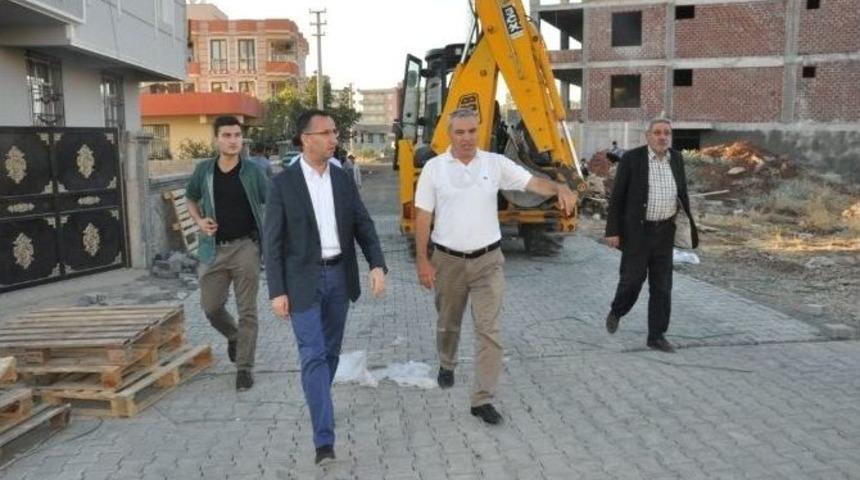 Siverek&rsquo;te Parke D&ouml;şeme &Ccedil;alışmaları S&uuml;r&uuml;yor