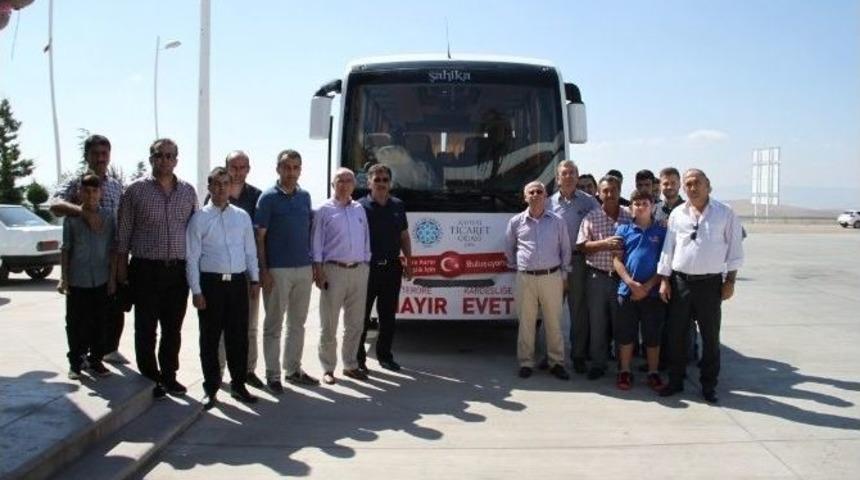 Kto Heyeti "ter&ouml;re Hayır, Kardeşliğe Evet" Y&uuml;r&uuml;y&uuml;ş&uuml;ne Katıldı