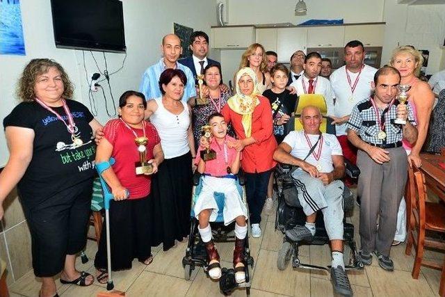 Başkan Demirağ, Boccia Şampiyonlarını Tebrik Etti