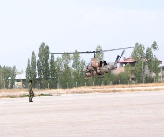 Van’da Helikopter Hareketliliği