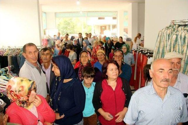 Tekkeköy Belediyesi “hayır Çarşısı”nı Dualarla Açtı