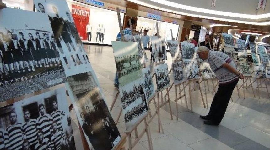 &ldquo;ge&ccedil;mişten G&uuml;n&uuml;m&uuml;ze Amat&ouml;r Futbol Tarihi&rdquo; Adlı Serginin A&ccedil;ılışı Yapıldı