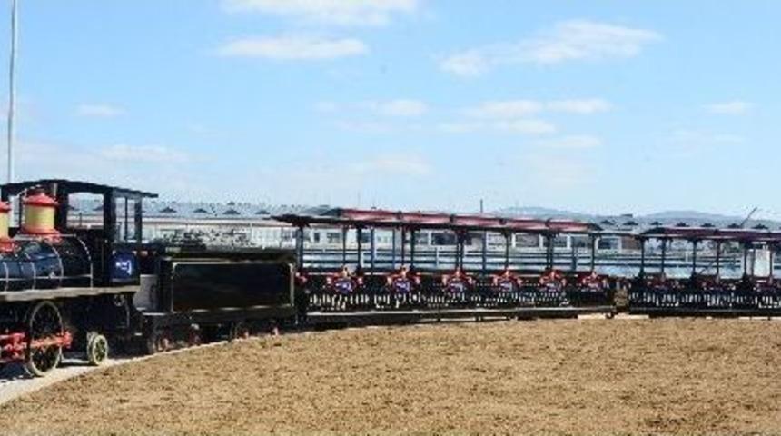 Tuzlalılar &ldquo;nostaljik Tren&rdquo;le Tanıştı