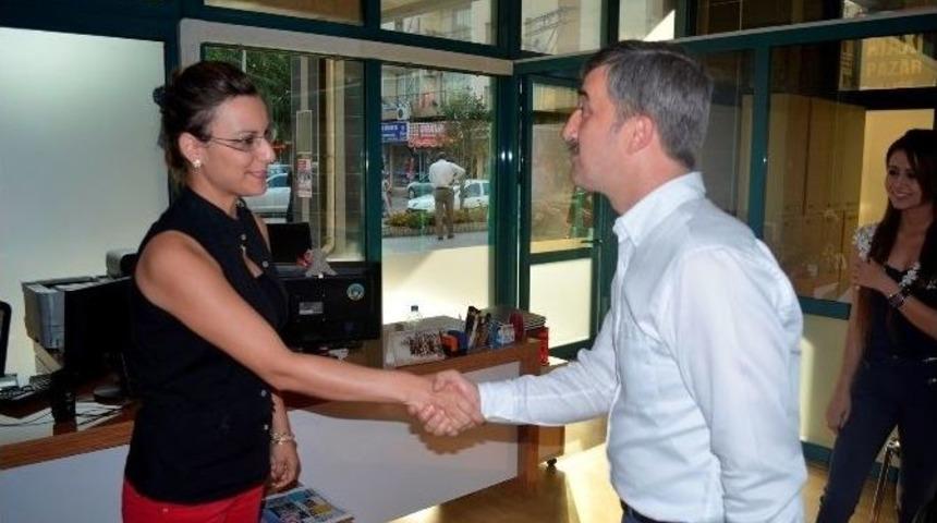 Başkan Şirin Belediye Personeliyle Bayramlaştı