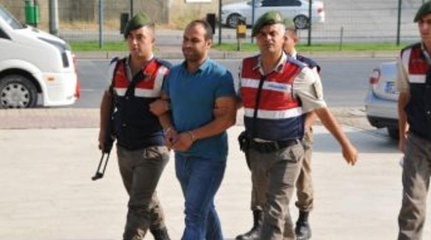 Alanya&rsquo;da Adam &Ouml;ld&uuml;rmeye Tam Teşebb&uuml;sten Aranan Zanlı Evinde Yakalandı