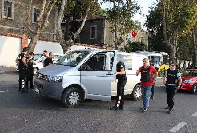 İstanbul Polisinden Bayram &Ouml;ncesi Asayiş Uygulaması 1