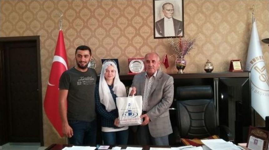 Rus Gelin M&uuml;sl&uuml;man Oldu