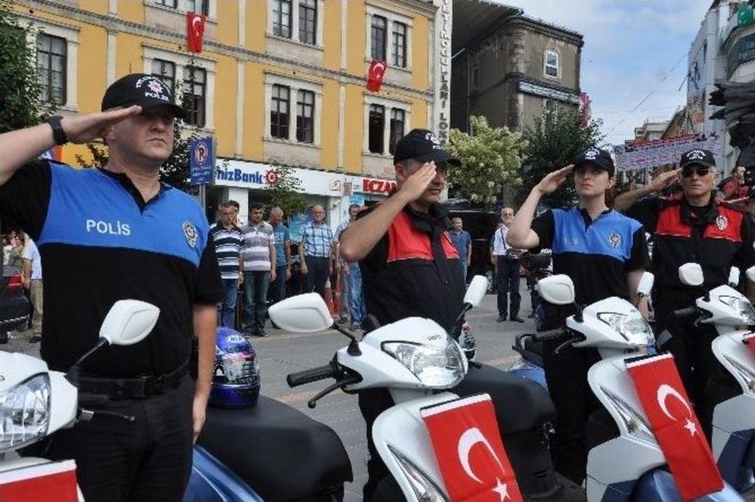 Giresun Belediyesi&rsquo;nden Emniyet M&uuml;d&uuml;rl&uuml;ğ&uuml;&rsquo;ne Motorsiklet Hediyesi