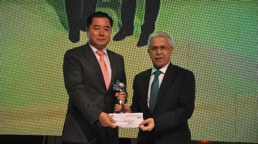 M&uuml;steşar &Ouml;zt&uuml;rk, Kocaeli&rsquo;de Hava Kirliliği İddialarına Cevap Verdi