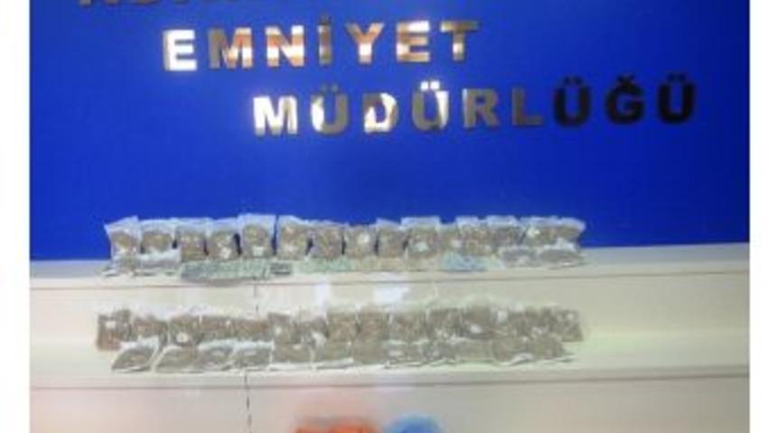 &Ccedil;uvalda 92 Bin Uyuşturucu Hap Yakalandı