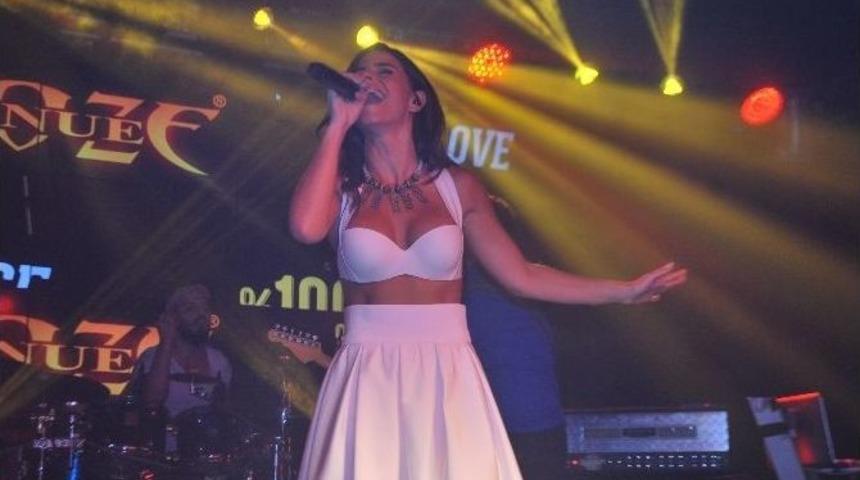 Simge Sağın&rsquo;dan Mabel Matiz&rsquo;e G&ouml;nderme