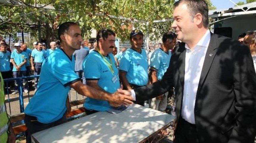 İzmir&rsquo;de İl&ccedil;e Belediyelerde Buruk Bayramlaşma