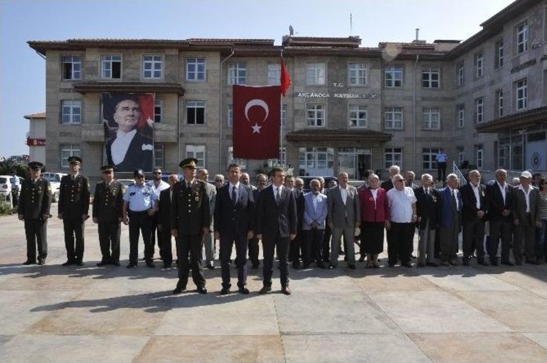 Ak&ccedil;akoca&rsquo;da Gaziler G&uuml;n&uuml; Kutlandı