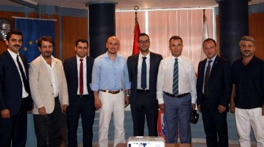 Ayto&rsquo;da &lsquo;insan Hakları&rsquo; Paneli D&uuml;zenlendi