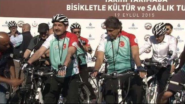 Bakan M&uuml;ezzinoğlu Başhekimlerle Pedal &Ccedil;evirdi 2