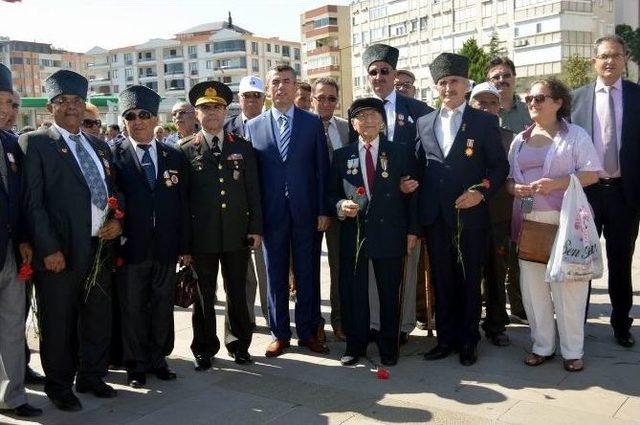 Gaziler G&uuml;n&uuml; Edremit&rsquo;te T&ouml;renle Kutlandı 1