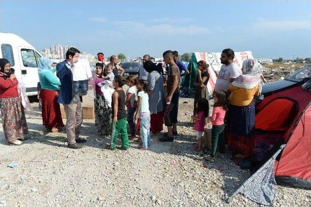 Çöpten Yemek Topladıkları Haberi Yalan Çıktı