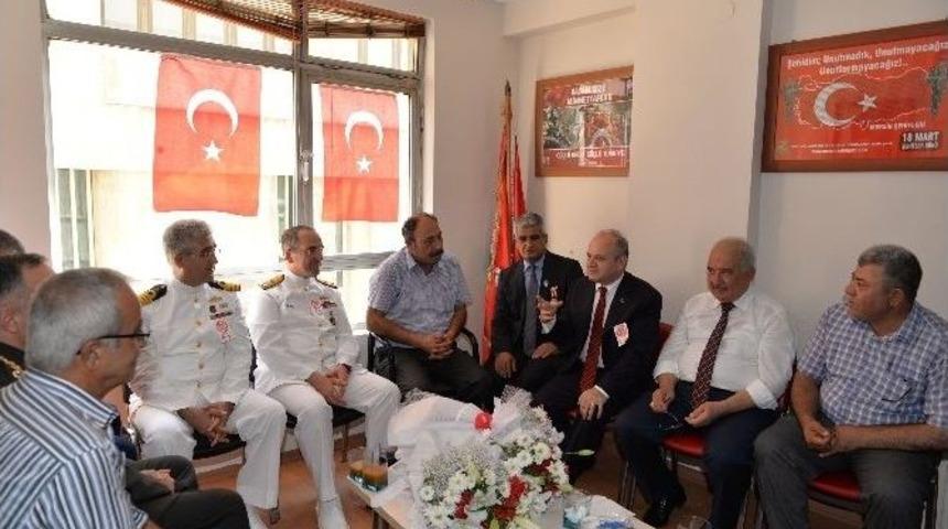 Vali &Ccedil;akacak, Gaziler G&uuml;n&uuml;nde Gazilerle Buluştu