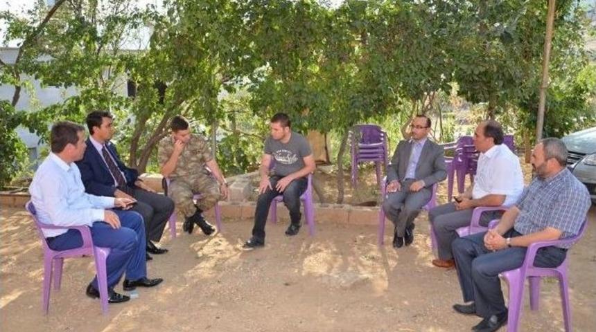 T&uuml;rkoğlu&rsquo;nda Gazi Ve Şehit Ailelerini Ziyaret