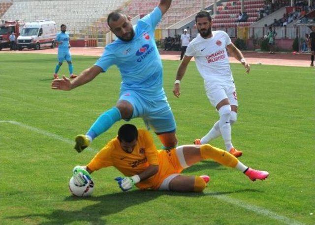 Kahramanmaraşspor-Ümraniyespor: 0-4