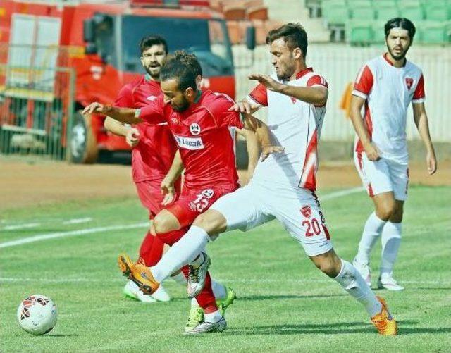 Diyarbekirspor-Denizli B&uuml;y&uuml;kşehir Belediyespor: 0-1 2