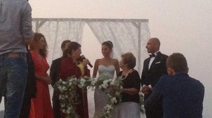 Gripin'in Solisti Birol Namoğlu Evlendi