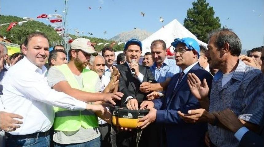 Pozantı&rsquo;ya Su Şişeleme Ve Paketleme Tesisi