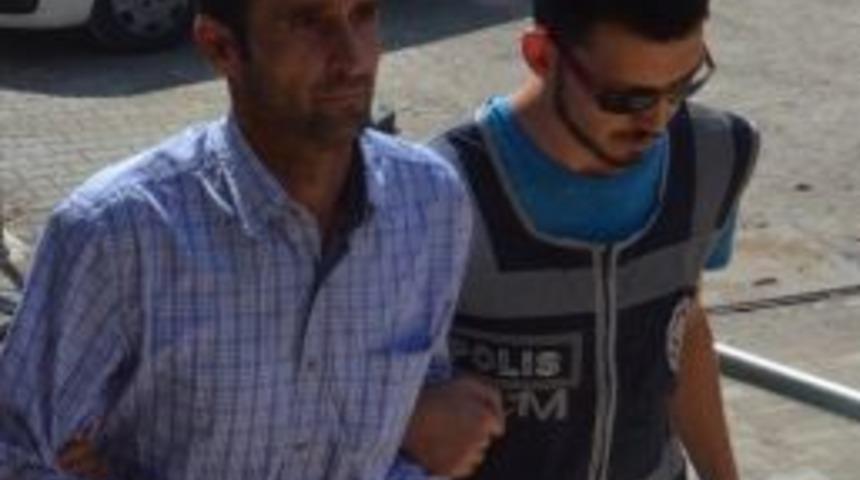 Kredi Kartı Dolandırıcısı Yakayı Ele Verdi