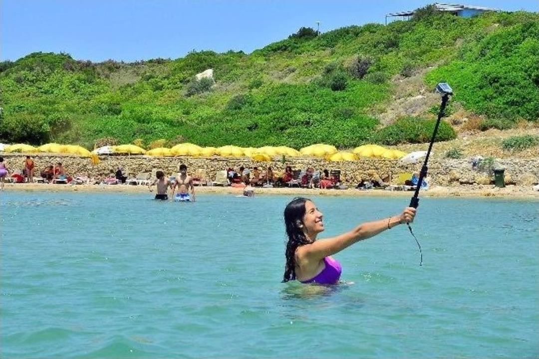 Bayramda Yassıcaada Ve Fo&ccedil;a Keyfine Devam