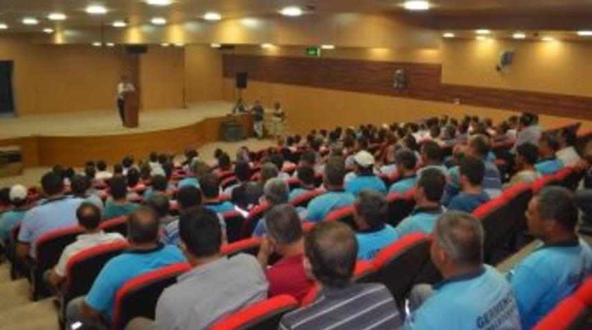 Belediyesi &Ccedil;alışanları Yeni Hizmet Binasında Bayramlaştı