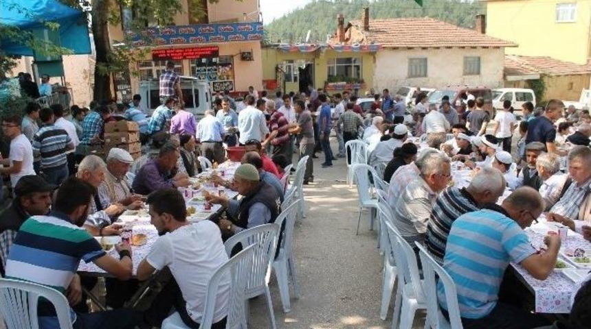 Yeşil Hoca Anıldı