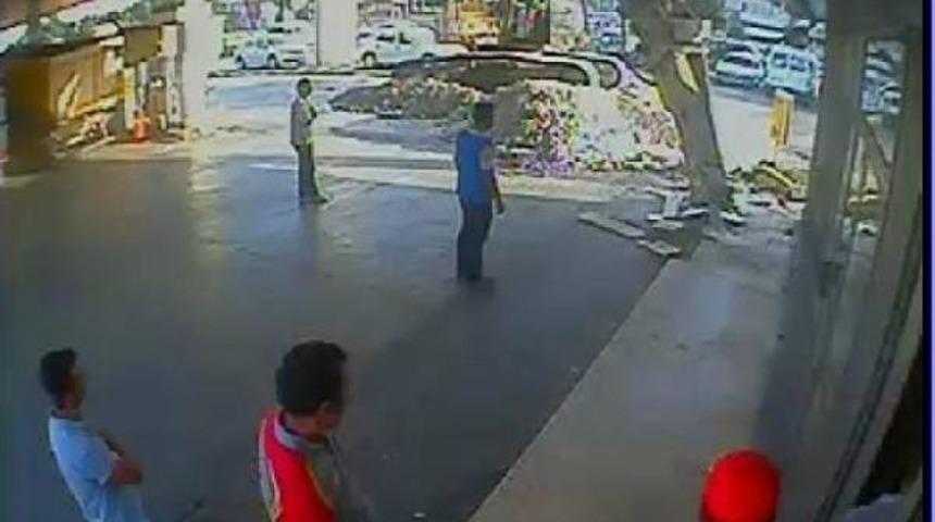 Chp'li Vekil Ile Kiracısının Akaryakıt Istasyonu Anlaşmazlığı