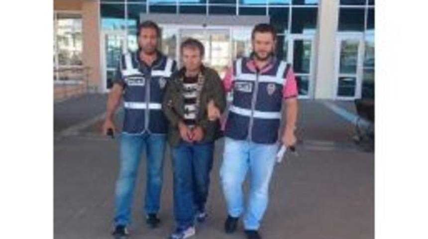 Suriyelilerin Arasına Karışıp Avrupa'ya Ka&ccedil;mak Isterken Yakalandı