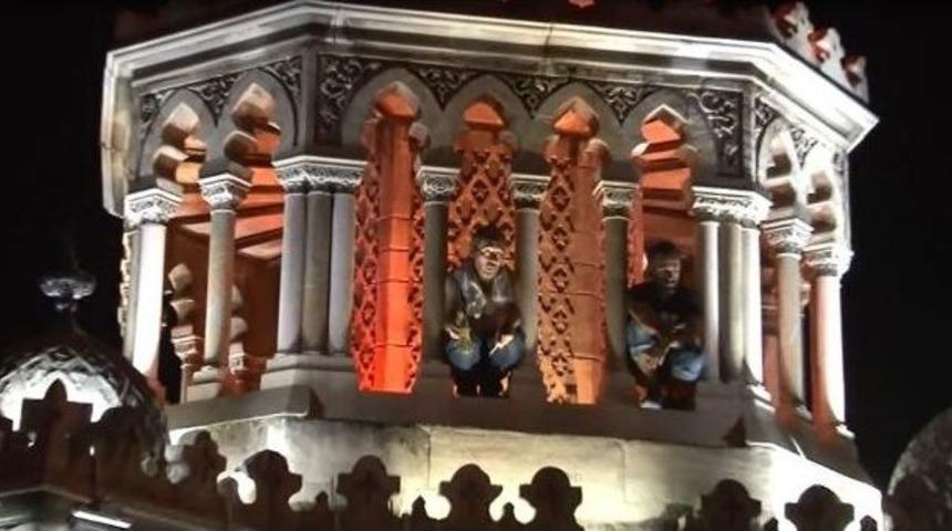 (&ouml;zel) Tezgahları Alınan İki Kişi &Ouml;lmek İstedi