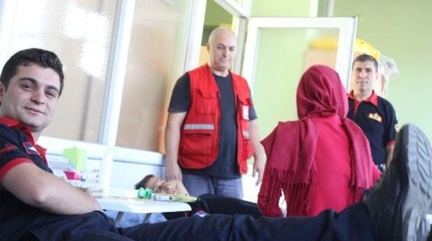 Aydın B&uuml;y&uuml;kşehir İtfaiyesinden Anlamlı Bağış