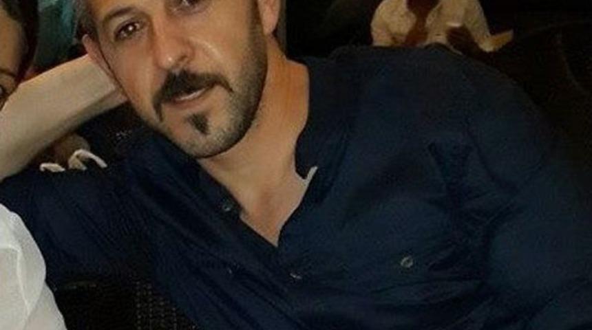 Motosikleti İle Ağaca &Ccedil;arpan Ameliyathane G&ouml;revlisi Gen&ccedil; Hayatını Kaybetti