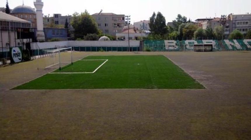 Bornova Stadı'ndaki '3 Santimlik Hata' Nedeniyle Ma&ccedil;lar Başka Sahalara Alındı