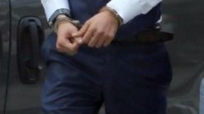 Av T&uuml;feği Ve Tabancayla Havaya Ateş A&ccedil;tı