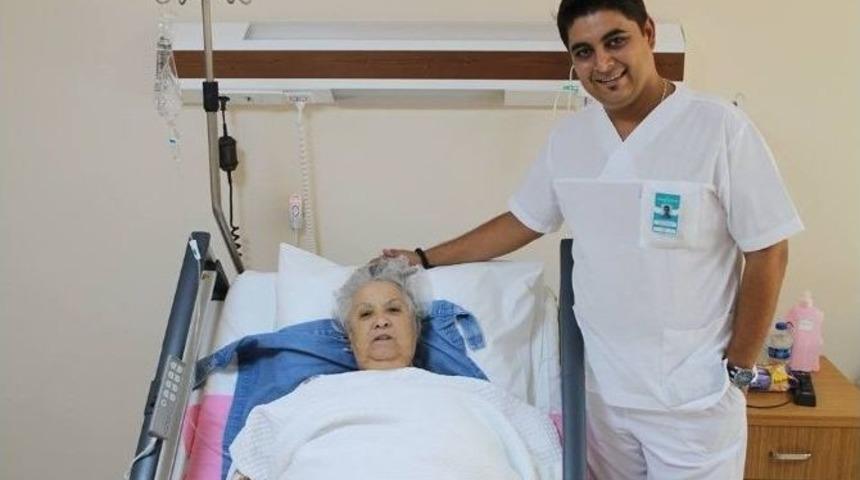 Y&uuml;celen Hastanesinde Başarılı Ameliyatla Sağlığına Kavuştu